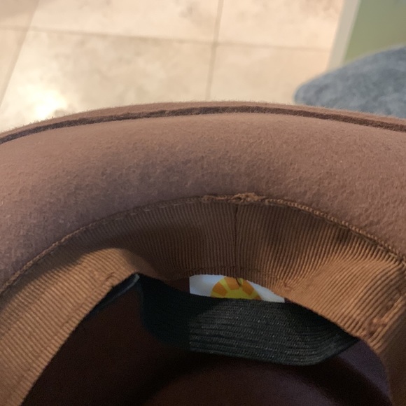 C&C adjustable wool hat - Picture 6 of 6